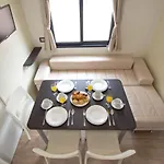 פארק נופש Mobile Homes Bijela Uvala Vacanceselect 4*
