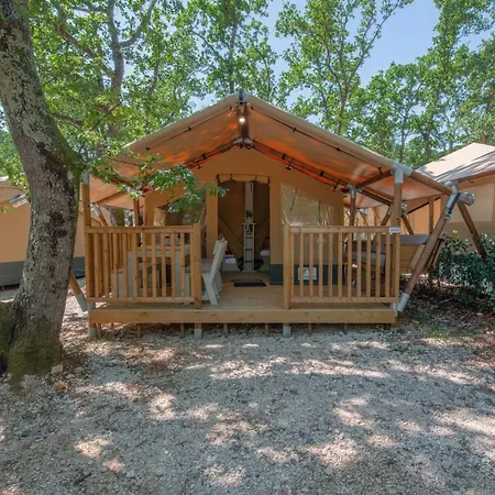Mobile Homes Bijela Uvala Vacanceselect Vakantiepark Poreč