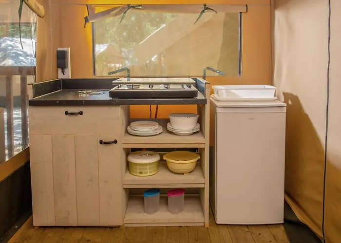 Mobile Homes Bijela Uvala Vacanceselect 4* ポレッチ