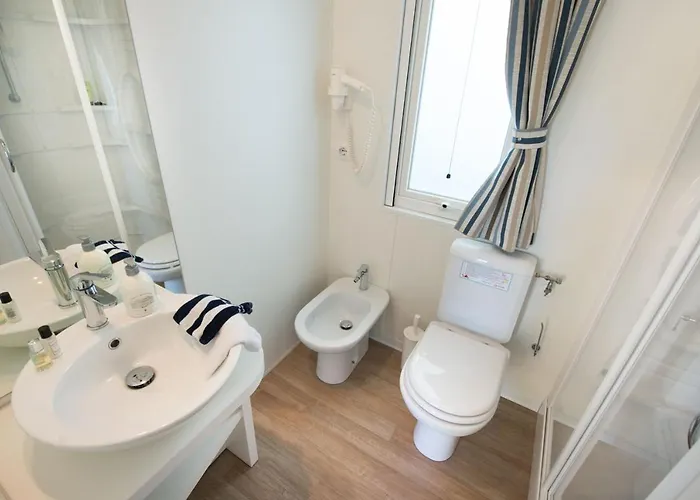Mobile Homes Bijela Uvala Vacanceselect ホリデーパーク ポレッチ