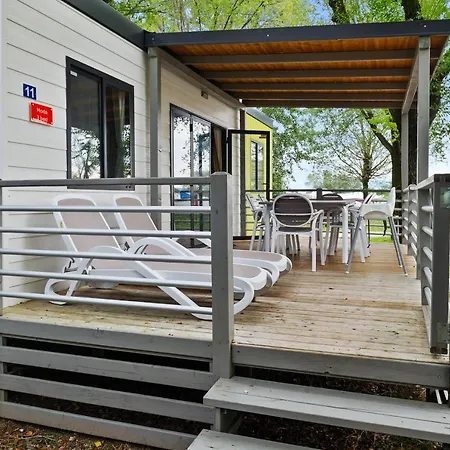 Mobile Homes Bijela Uvala Vacanceselect Poreč