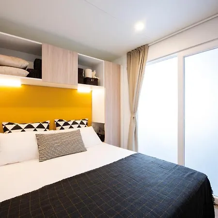 Vakantiepark Mobile Homes Bijela Uvala Vacanceselect