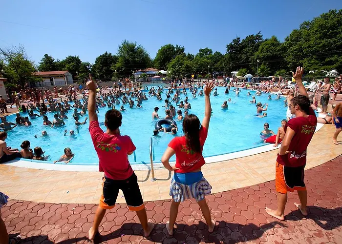 Prázdninový areál Mobile Homes Bijela Uvala Vacanceselect